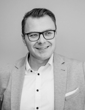 Exeler_Frank_sw